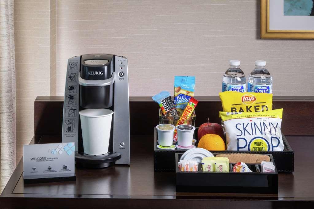 Hilton Garden Inn Roslyn Номер фото